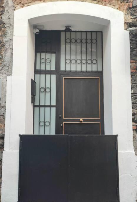 Holiday House Shantu 卡塔尼亚 外观 照片
